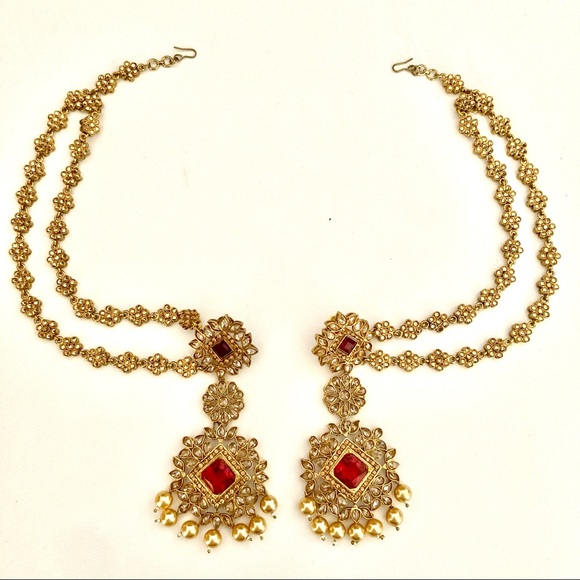 Gorgeous Indian Earrings with head chain - Picture 2 of 3